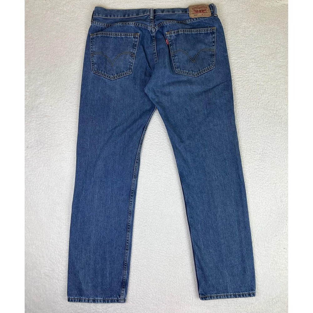 Levis 505 Jeans Mens 36x34 Blue Regular Straight Cotton Denim Pants Medium Wash - Picture 2 of 16